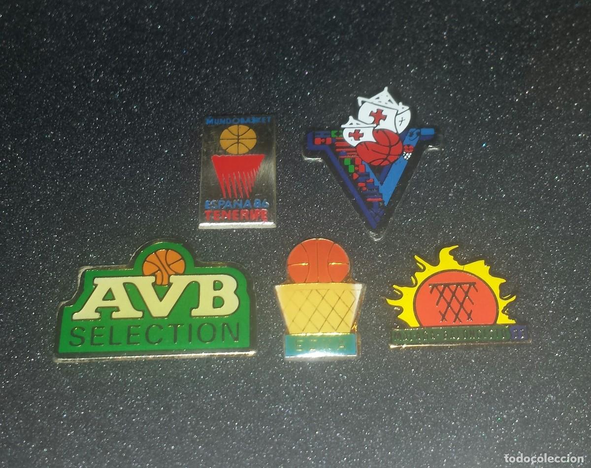 Pins de colecci&oacute;n: LOTE 5 ANTIGUOS PIN O PINS BALONCESTO