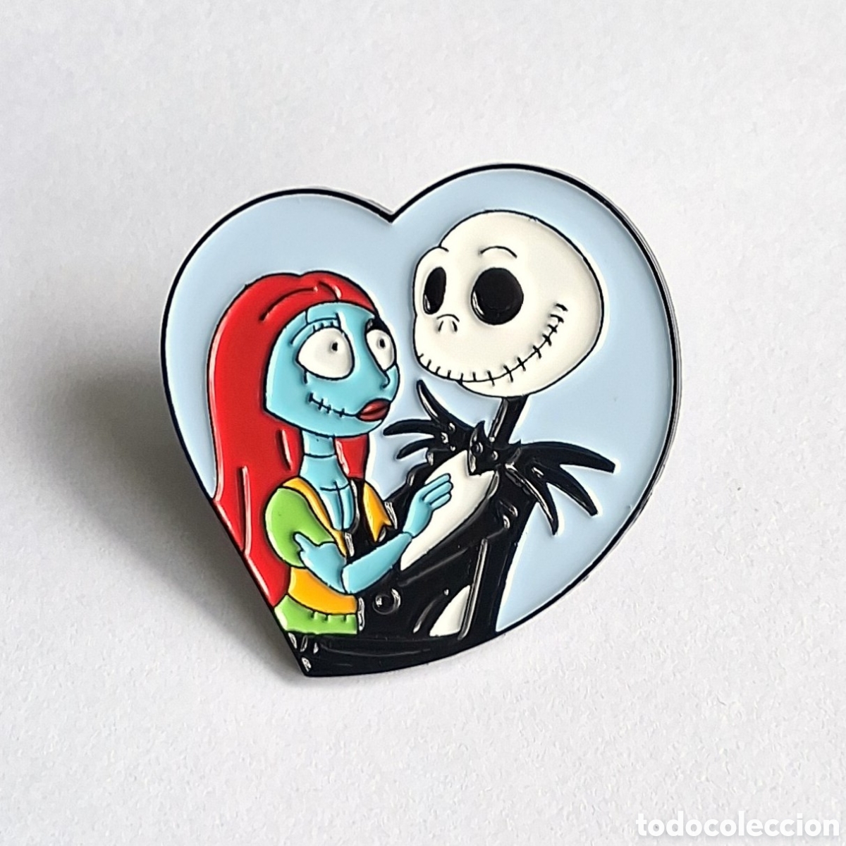 Pins de colecci&oacute;n: Pin coraz&oacute;n azul &rdquo;Jack y Sally&rdquo;.