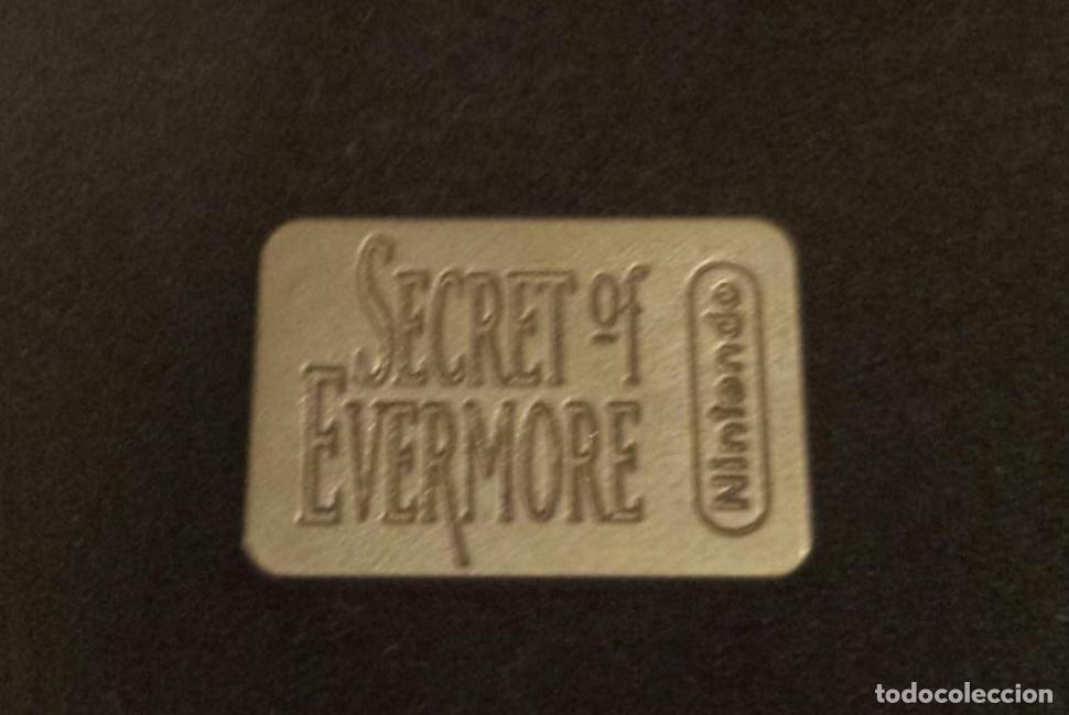 Pins de colecci&oacute;n: ANTIGUO PIN SECRET OF EVERMORE (NINTENDO)