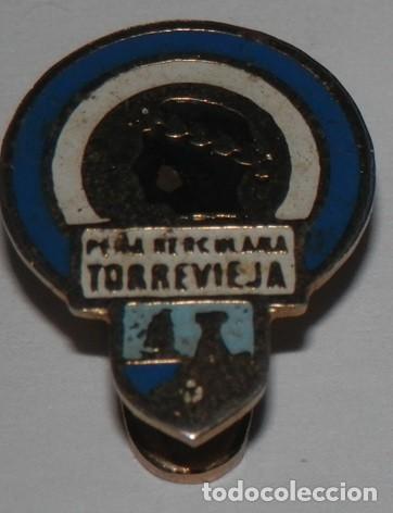 Pins de colecci&oacute;n: ANTIGUO PIN'S DE OJAL DE LA PE&Ntilde;A HERCULANA DE TORREVIEJA