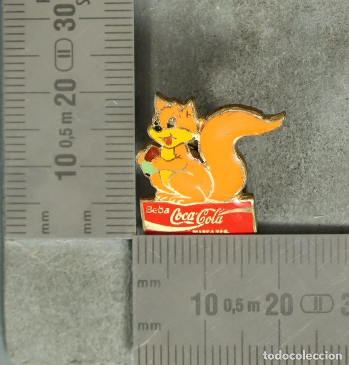 Pins de colecci&oacute;n: PIN. Coca-Cola Squirrel
