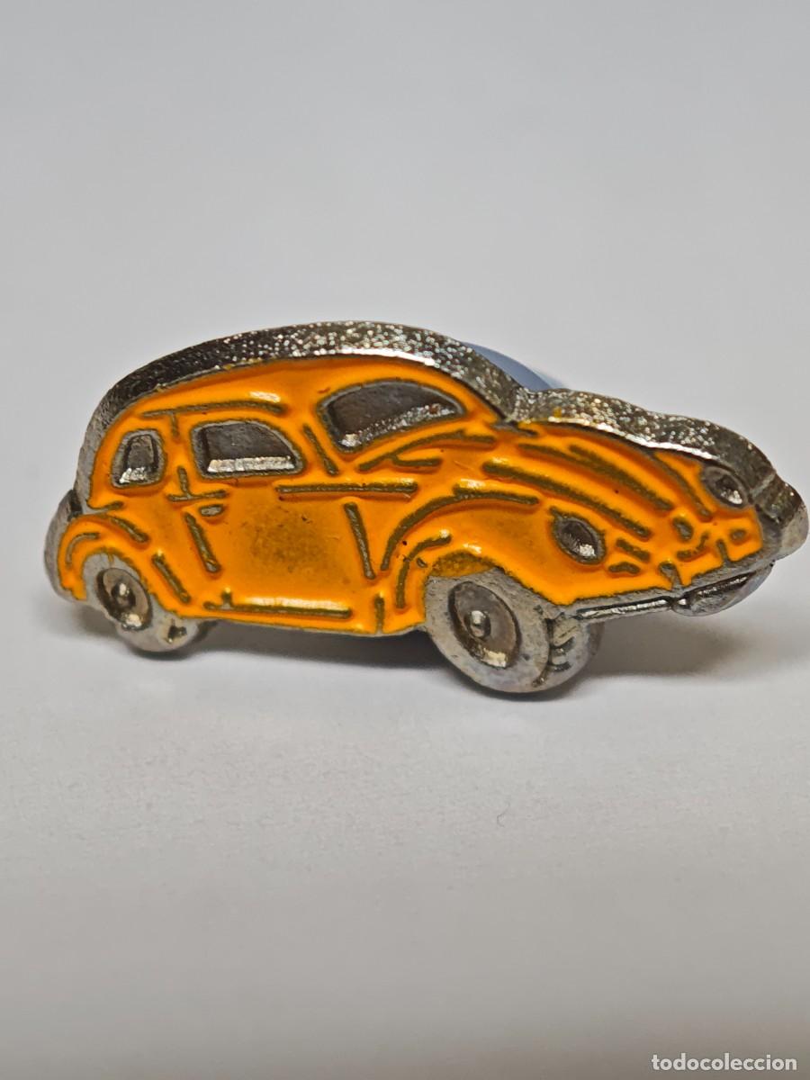 Pins de colecci&oacute;n: PIN COCHE SALIEN EN LAS BOLITAS A&Ntilde;OS 80 0 90