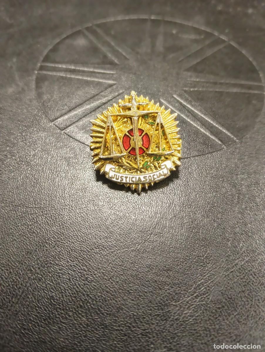 Pins de colecci&oacute;n: PIN INSIGNIA BROCHE - JUSTICIA SOCIAL - ESMALTADO