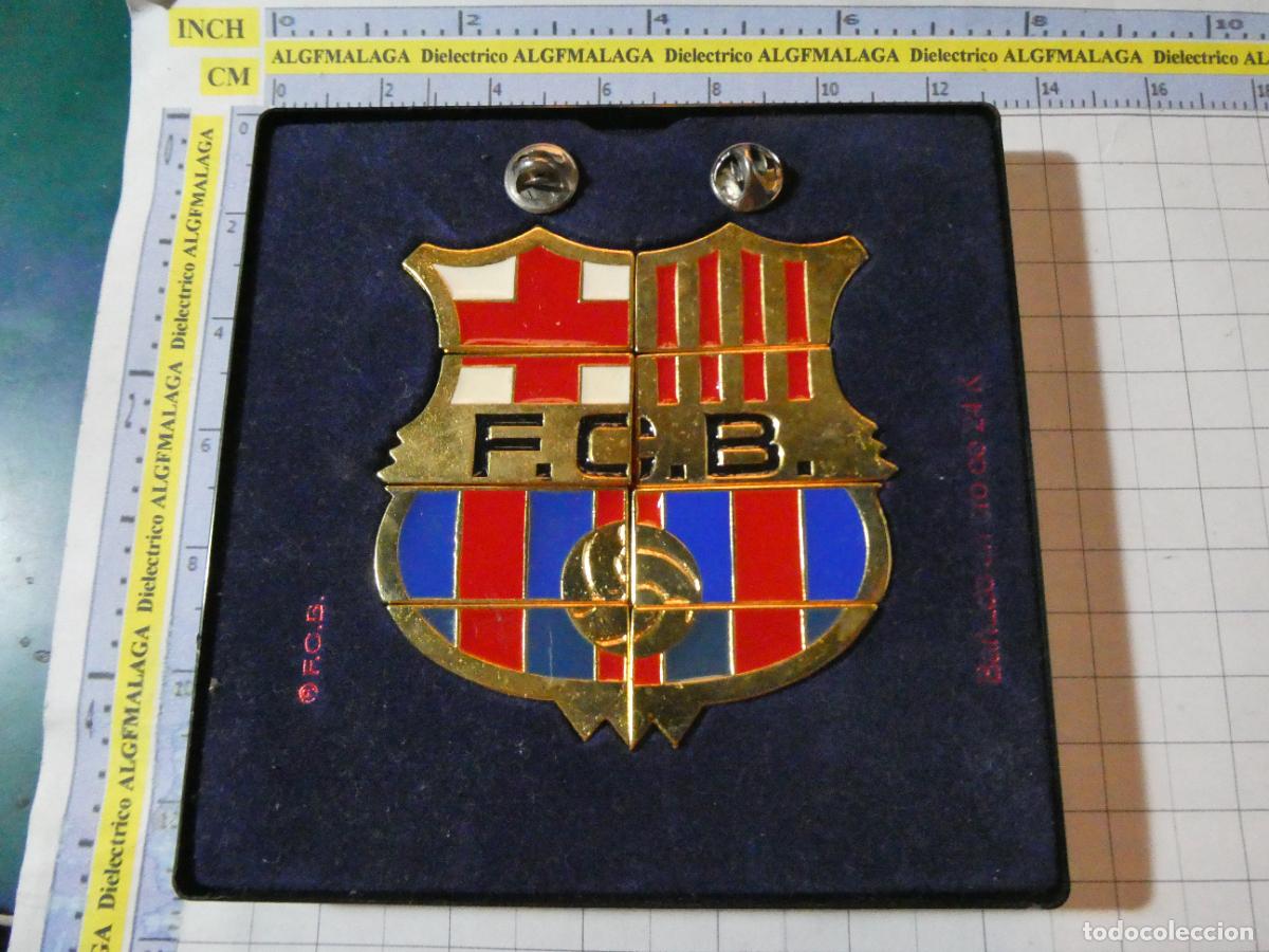 Pins de cole&ccedil;&atilde;o: 8 PINS DEL F&Uacute;TBOL CLUB BARCELONA. PUZZLE. FORMAN EL ESCUDO DEL EQUIPO. ORO DE 24K.