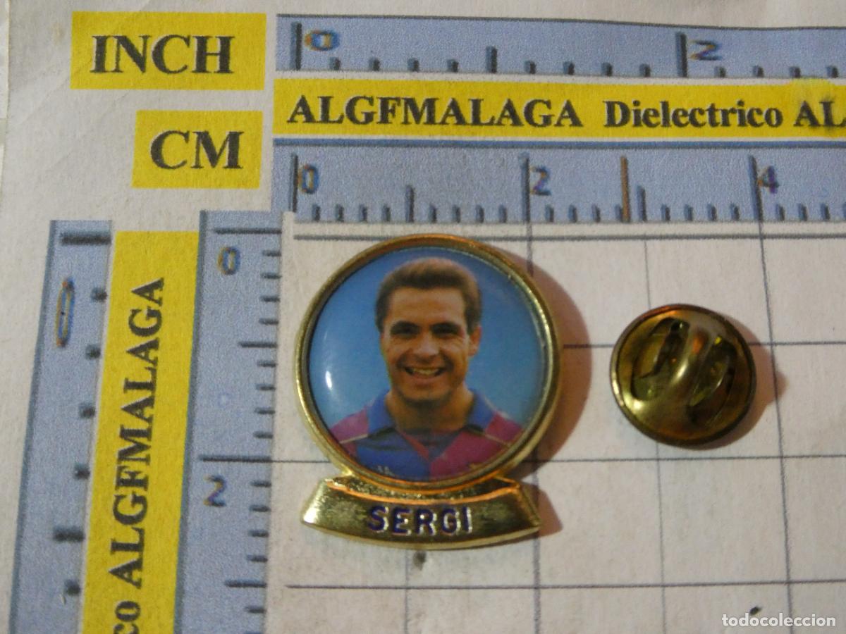 Pins de colecci&oacute;n: PIN DE DEPORTES. F&Uacute;TBOL CLUB BARCELONA. A&Ntilde;OS 90. JUGADOR SERGI BARJUAN ATL&Eacute;TICO MADRID ESPA&Ntilde;A