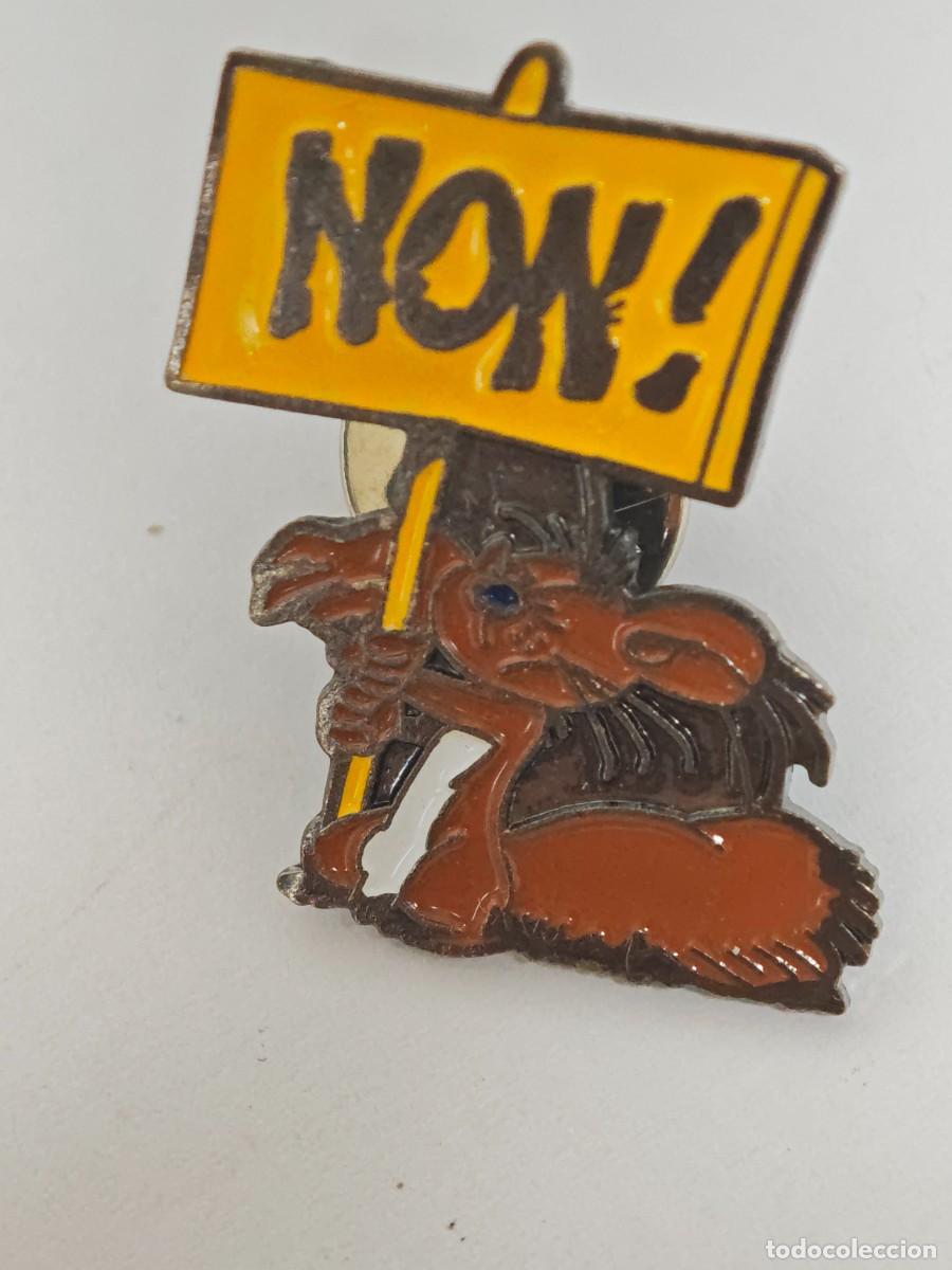 Pins de colecci&oacute;n: PIN SPIROU RARO DIBUJOS ANIMADOS C&Oacute;MICS PEL&Iacute;CULA DUPUIS