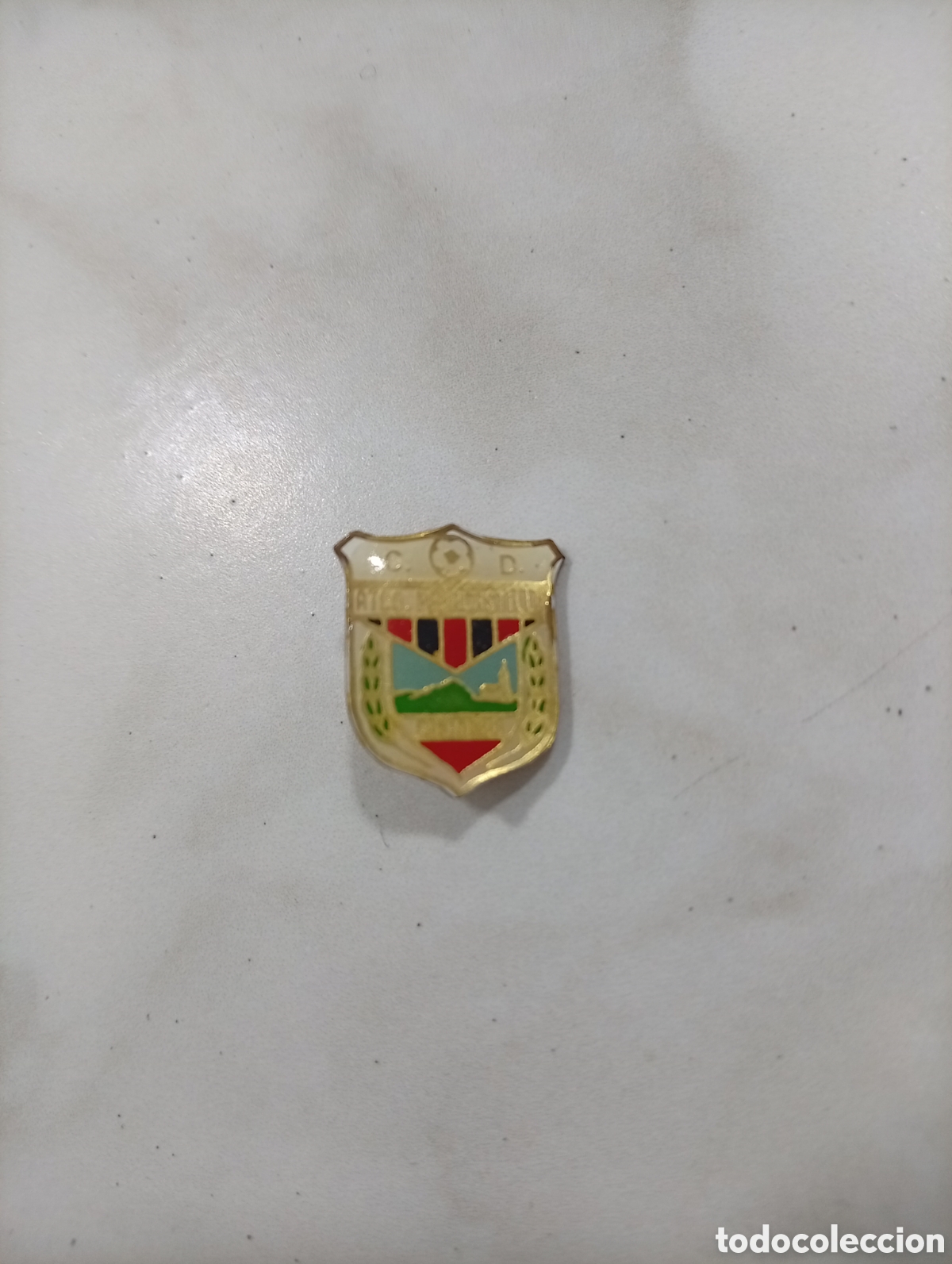 Pins de colecci&oacute;n: Pin imperdible futbol pe&ntilde;acastillo
