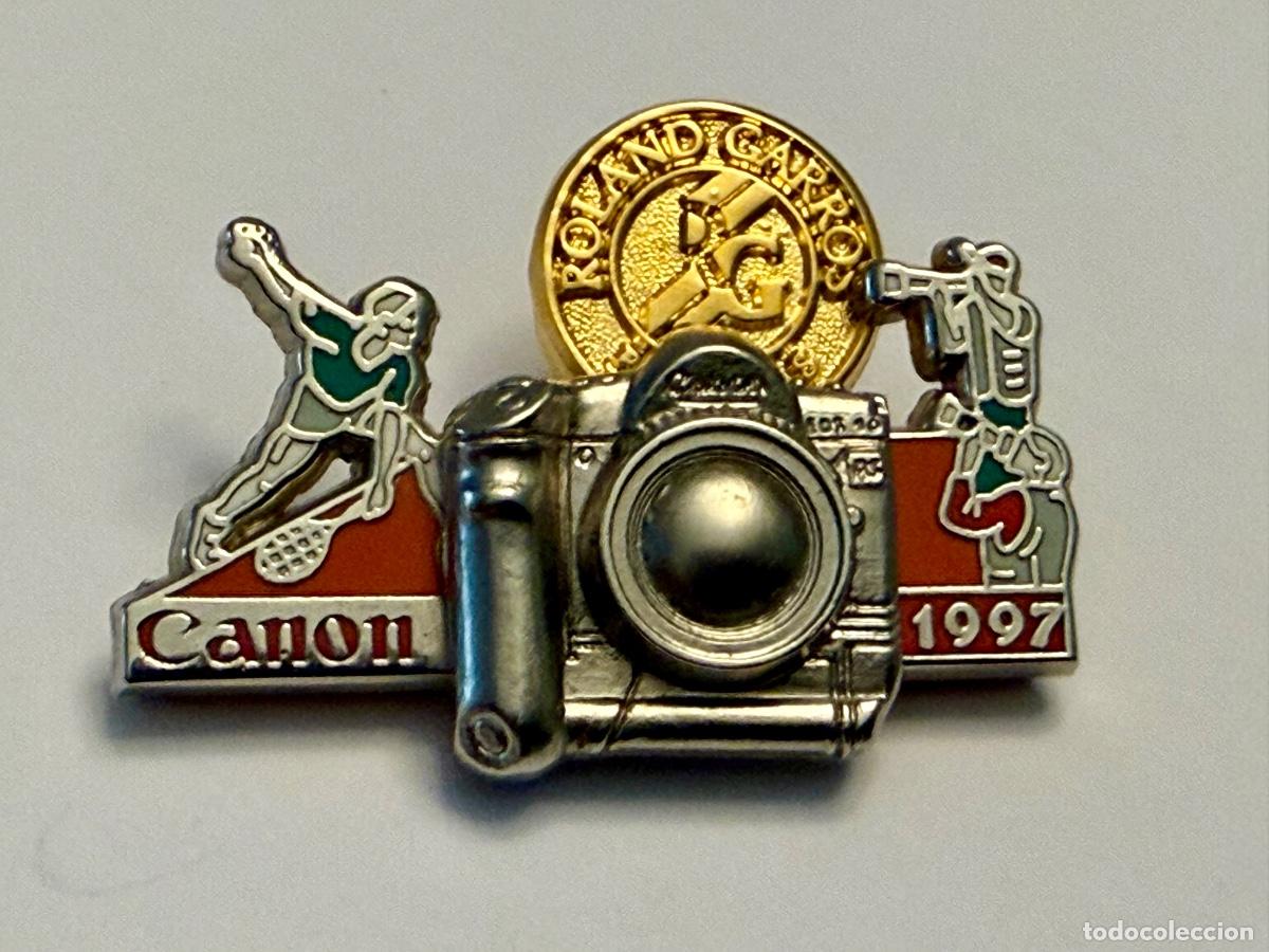 Pins de colecci&oacute;n: PIN FOTOGRAF&Iacute;A CANON - ROLAND GARROS 1997 - ARTHUS BERTRAND PARIS