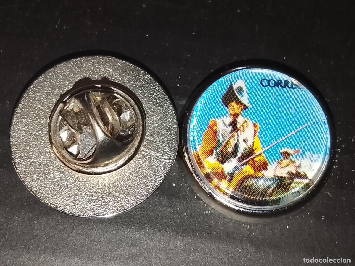 Pins de colecci&oacute;n: pin redondo metal - correos espa&ntilde;a caballeria ejercito militar soldados a caballo