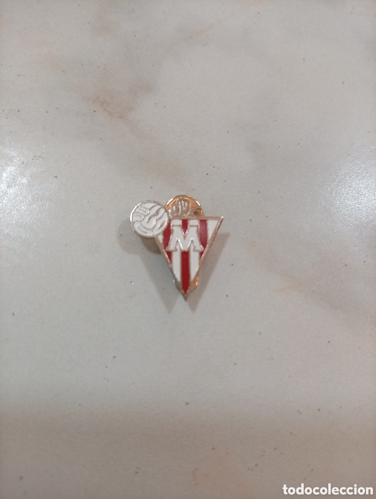 Pins de colecci&oacute;n: Pin ojal futbol moscardo
