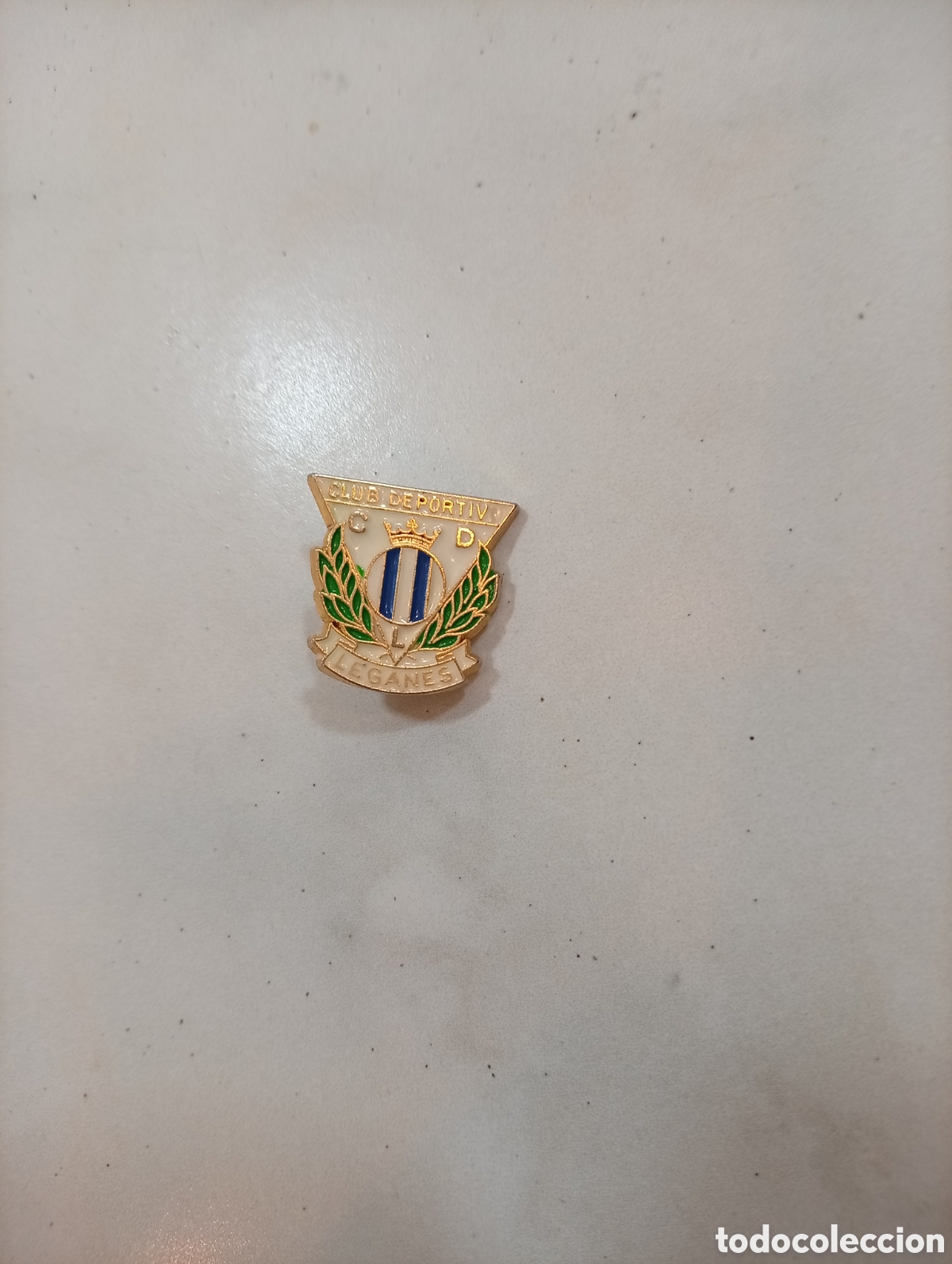 Pins de colecci&oacute;n: Pin imperdible futbol Legan&eacute;s