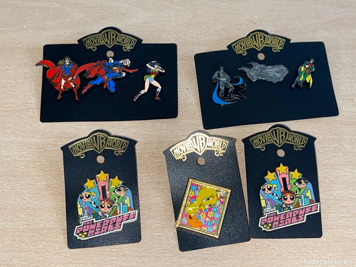 Pins de colecci&oacute;n: 22- Lote 9 Pins Warner Bros Movie World WB Superman Supergirl Wonder Woman Batman Piolin Supernenas