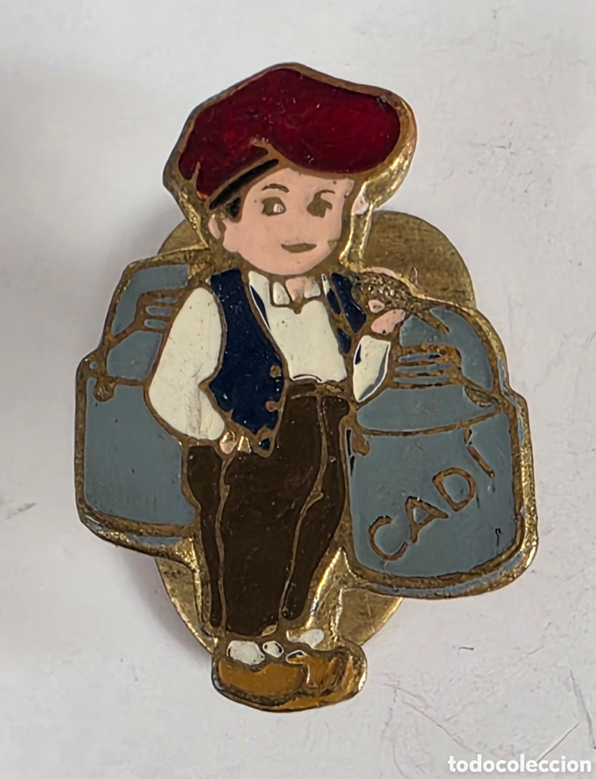 Pins de colecci&oacute;n: Insignia Publicidad Sociedad Cooperativa Cad&iacute; Seu d' Urgell Lleida Pirineo Pag&egrave;s Catal&agrave; Leche