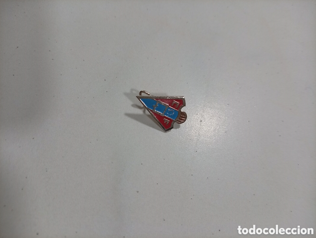Pins de colecci&oacute;n: Pin imperdible futbol quintueles