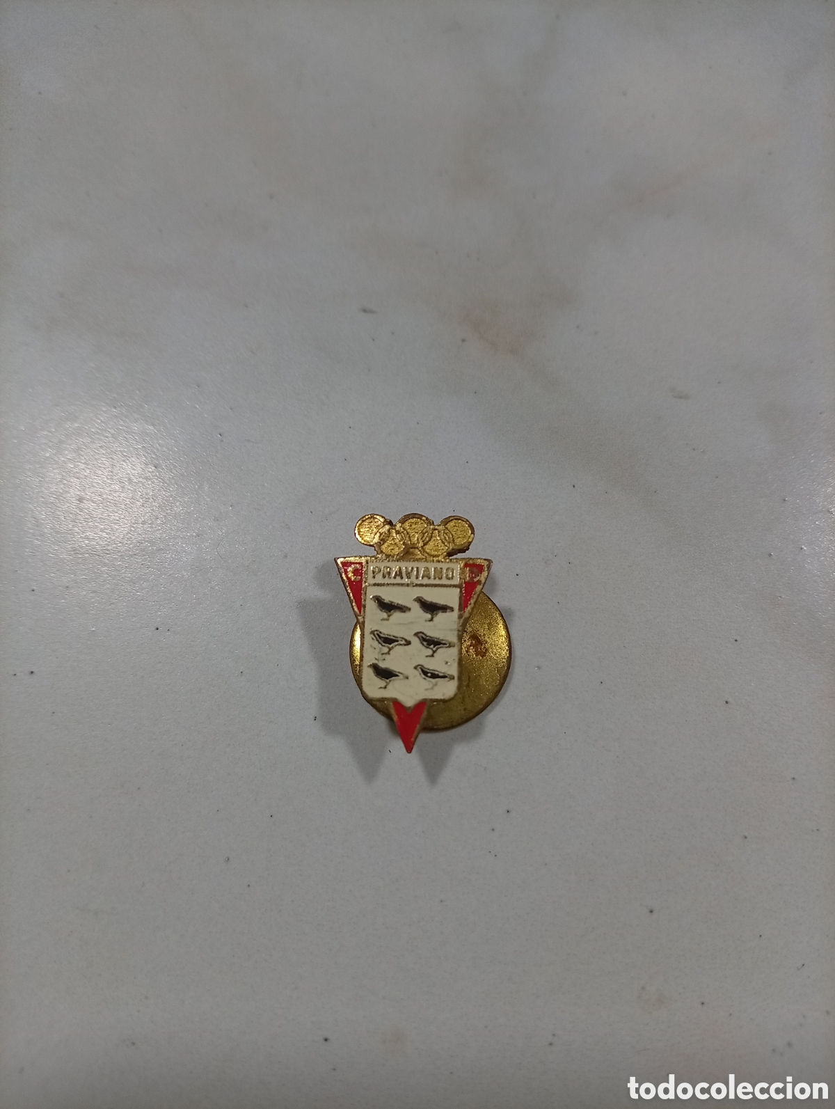 Pins de colecci&oacute;n: Pin ojal futbol Praviano