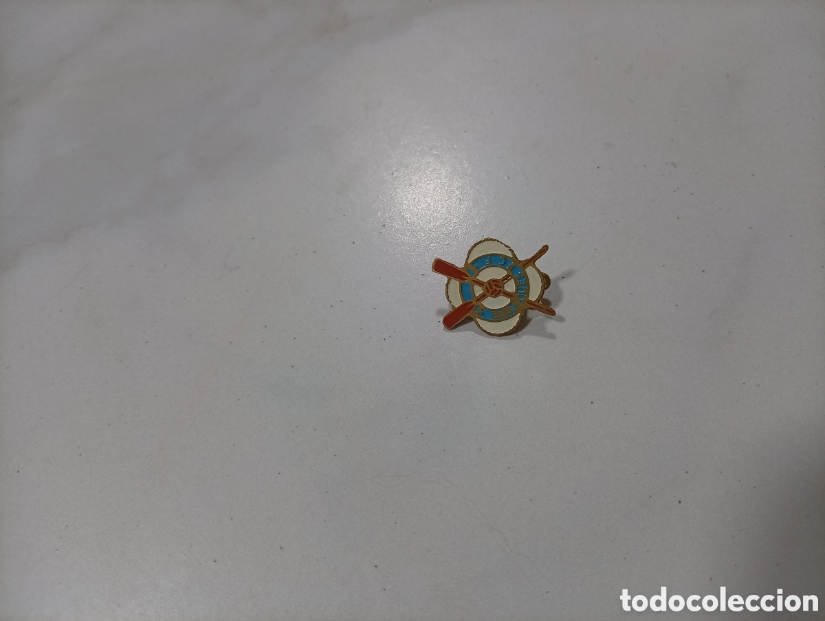 Pins de colecci&oacute;n: Pin imperdible futbol ba&ntilde;ugues