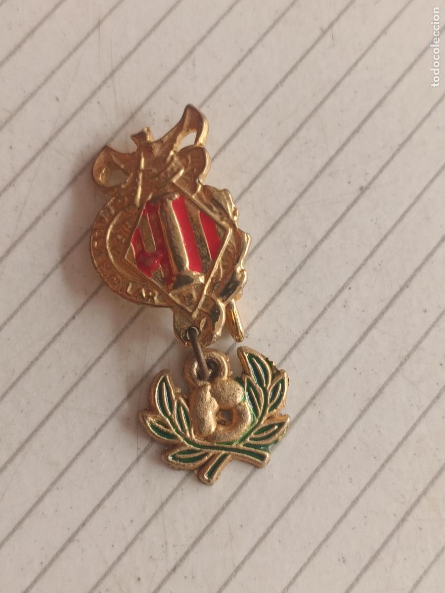 Pins de colecci&oacute;n: Fallas de Valencia. Insignia de la falla Plaza del Pilar