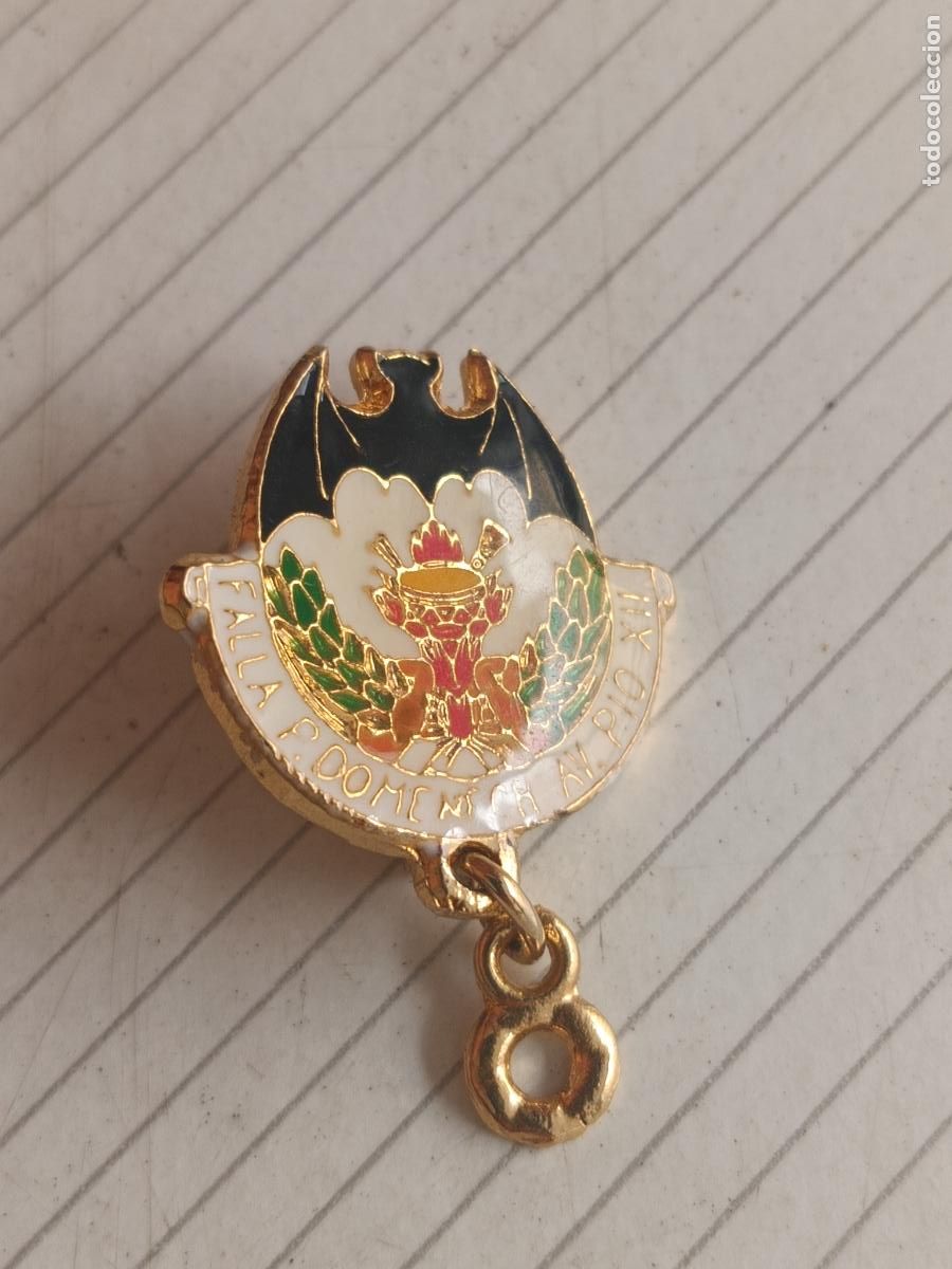 Pins de colecci&oacute;n: Insignia de la Falla P. Domenech P&iacute;o XII. Fallas de Valencia