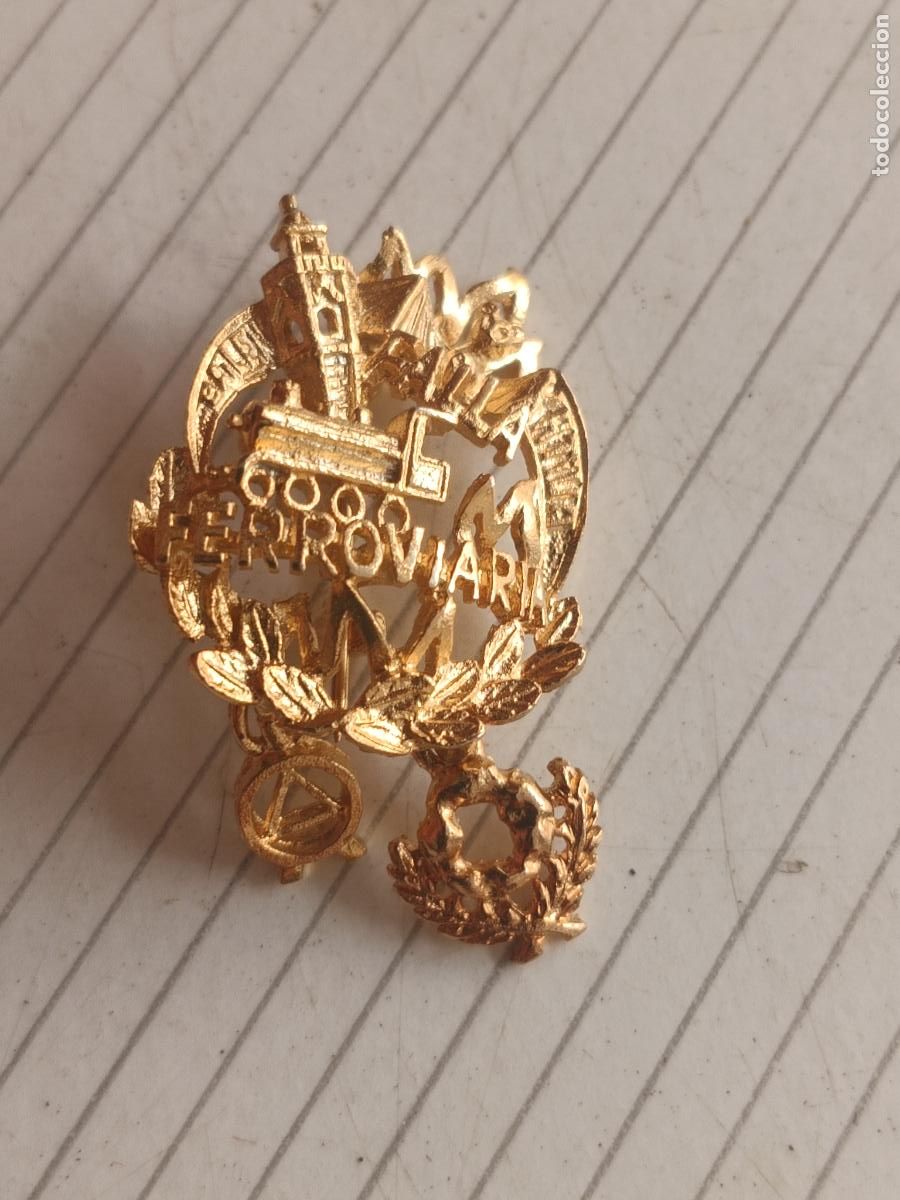 Pins de colecci&oacute;n: Insignia de la Falla Ferroviaria Xativa. Fallas de Valencia