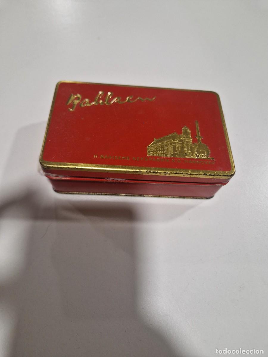 Pins de colecci&oacute;n: Lote de 50 insignias y pins