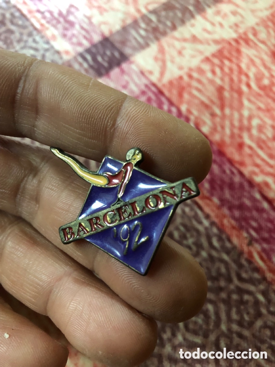 Pins de colecci&oacute;n: Pin antiguo Barcelona 92
