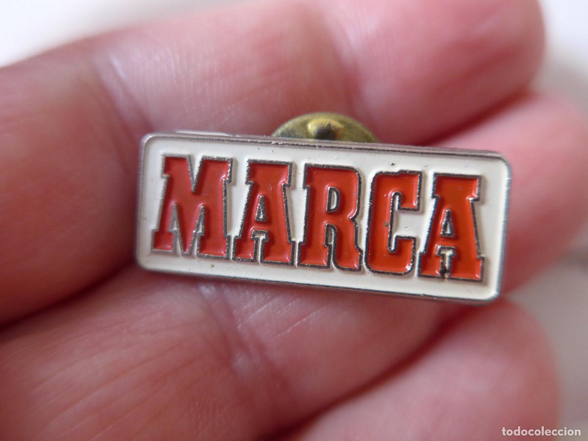 Pins de colecci&oacute;n: PIN CON LOGO DE DIARIO MARCA