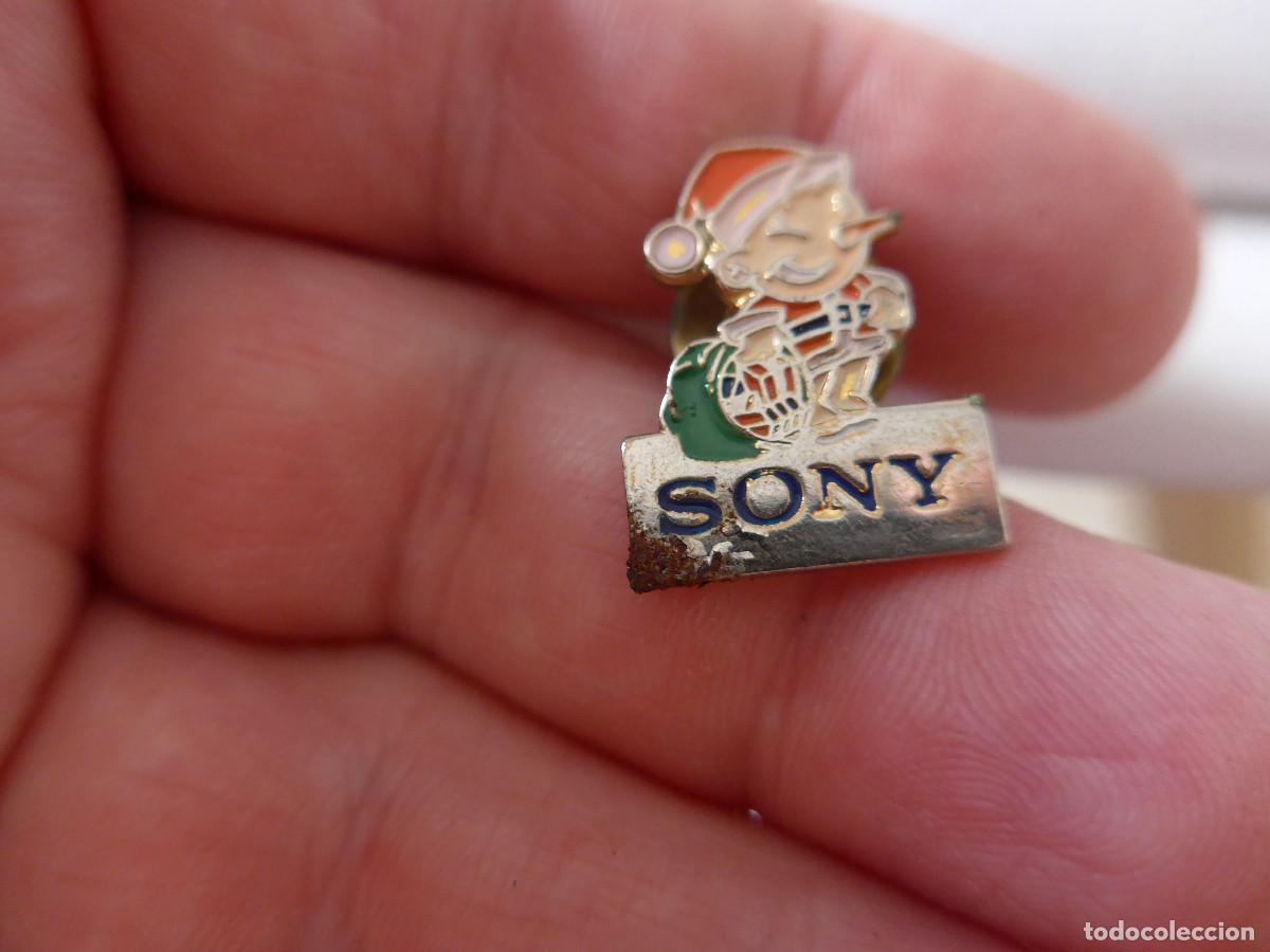 Pins de colecci&oacute;n: PIN PUBLICIDAD DE SONY - Foto 2