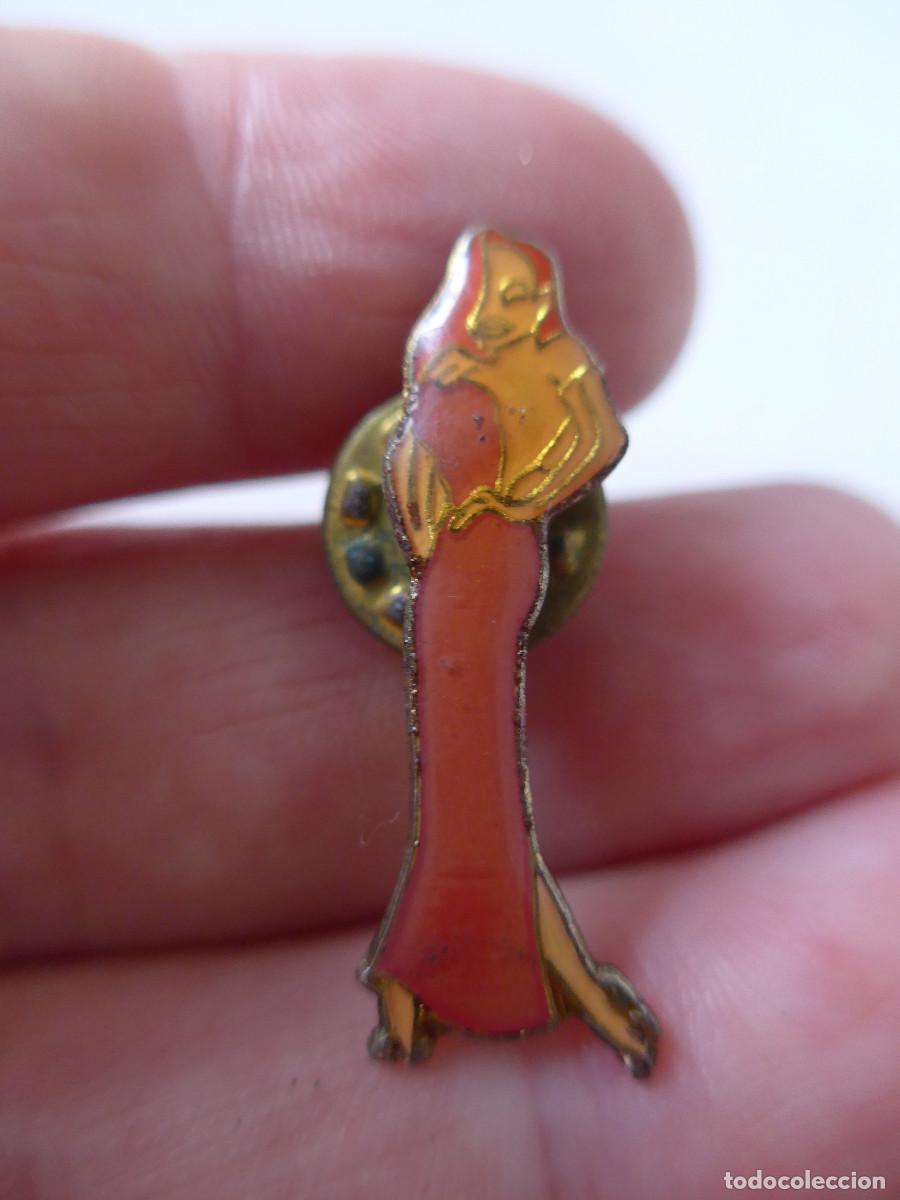 Pins de colecci&oacute;n: PIN DE JESSICA RABBIT