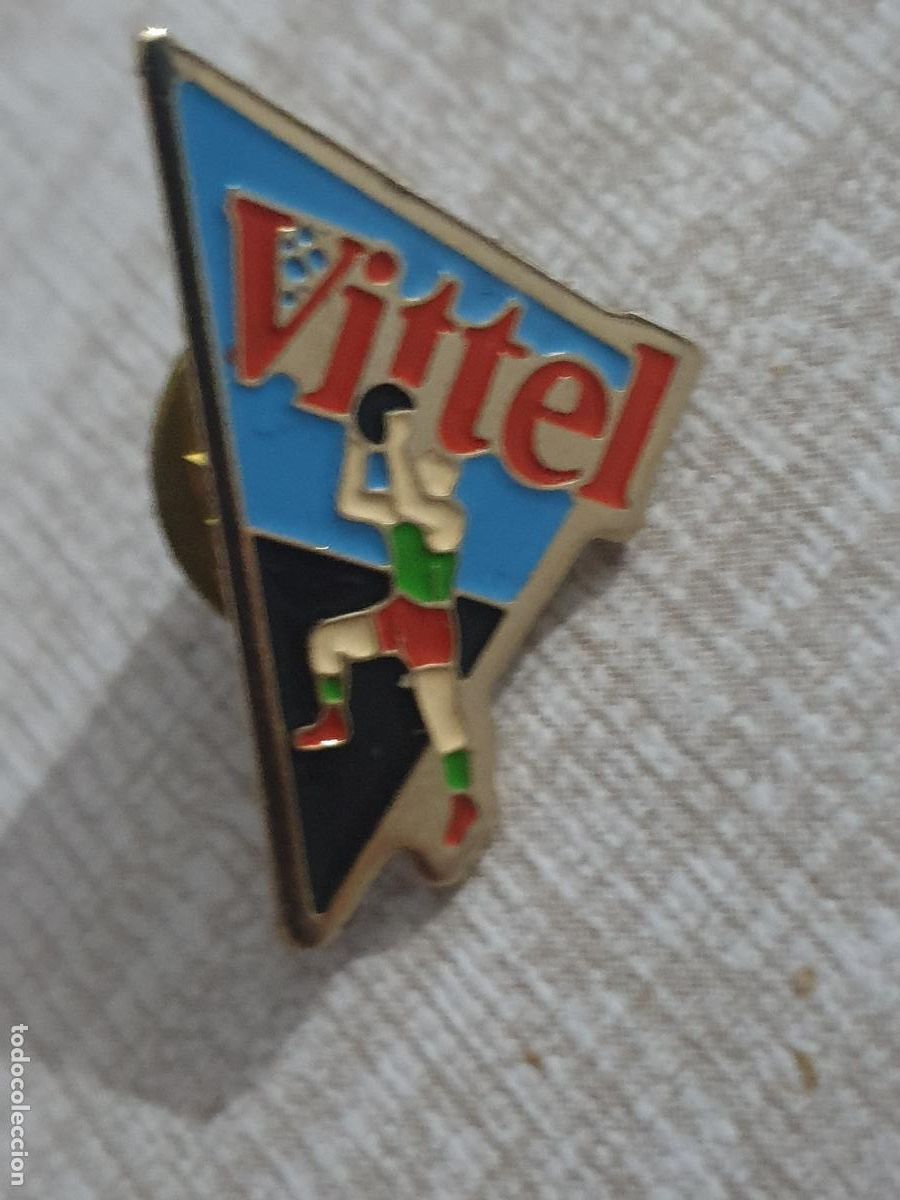 Pins de colecci&oacute;n: VITTEL, PINS, DE COLECCION DE LOS 80-90