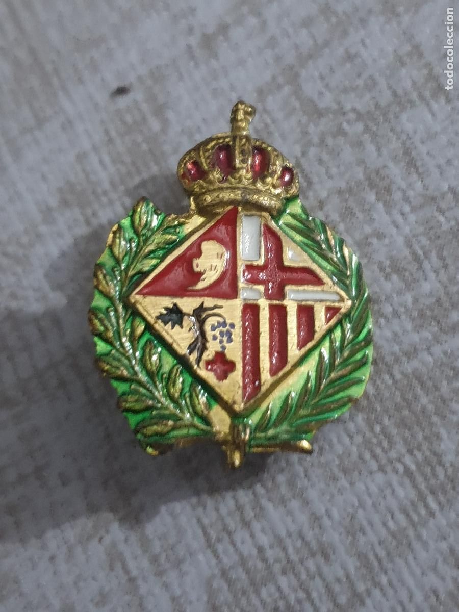 Pins de colecci&oacute;n: ESCUDO, PINS, DE COLECCION DE LOS 80-90