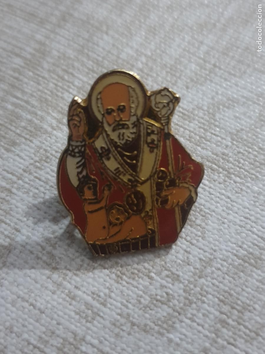 Pins de colecci&oacute;n: SANTO- PINS, DE COLECCION DE LOS 80-90