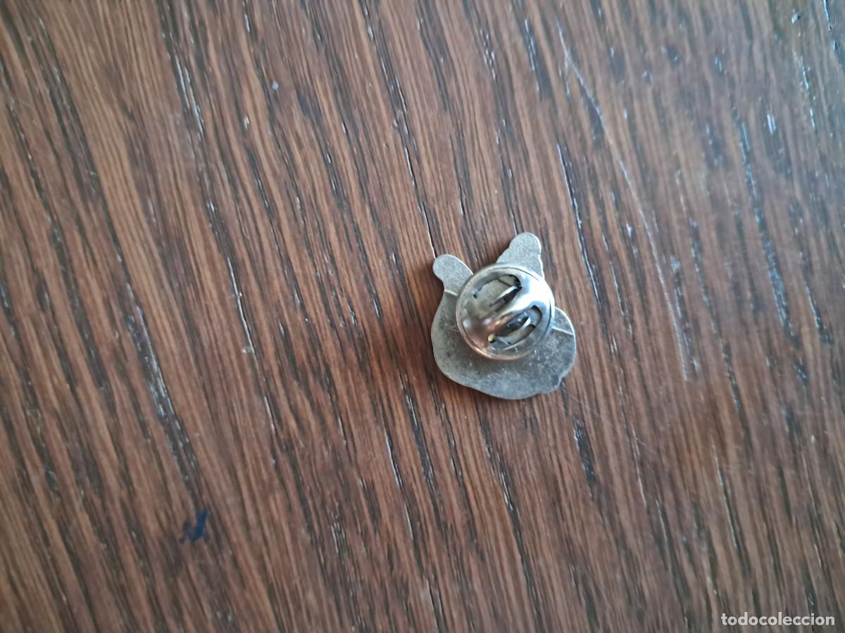 Pins de colecci&oacute;n: pin de metal, tetera. - Foto 2