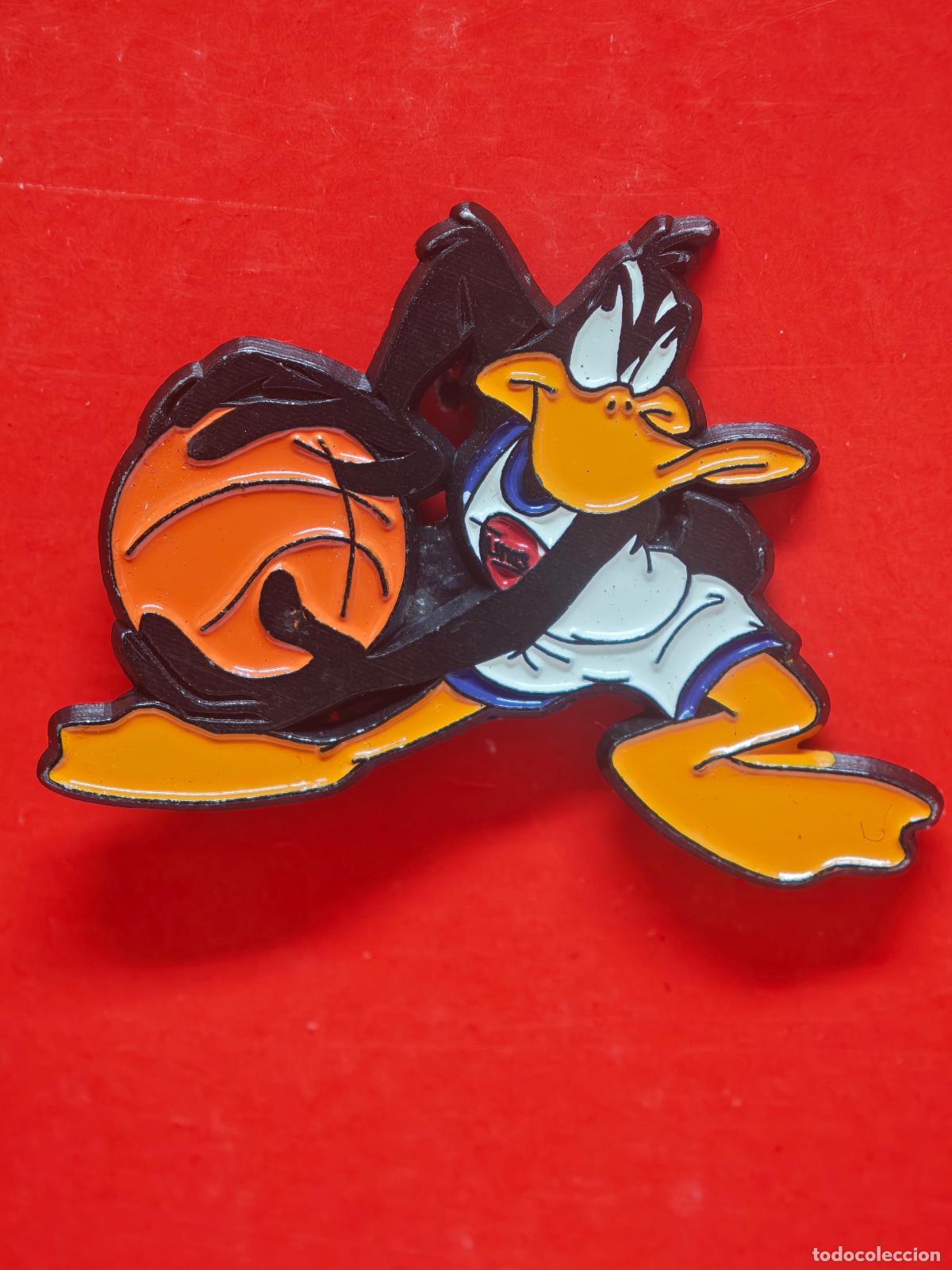 Pins de colecci&oacute;n: PIN PATO LUCAS BASQUET