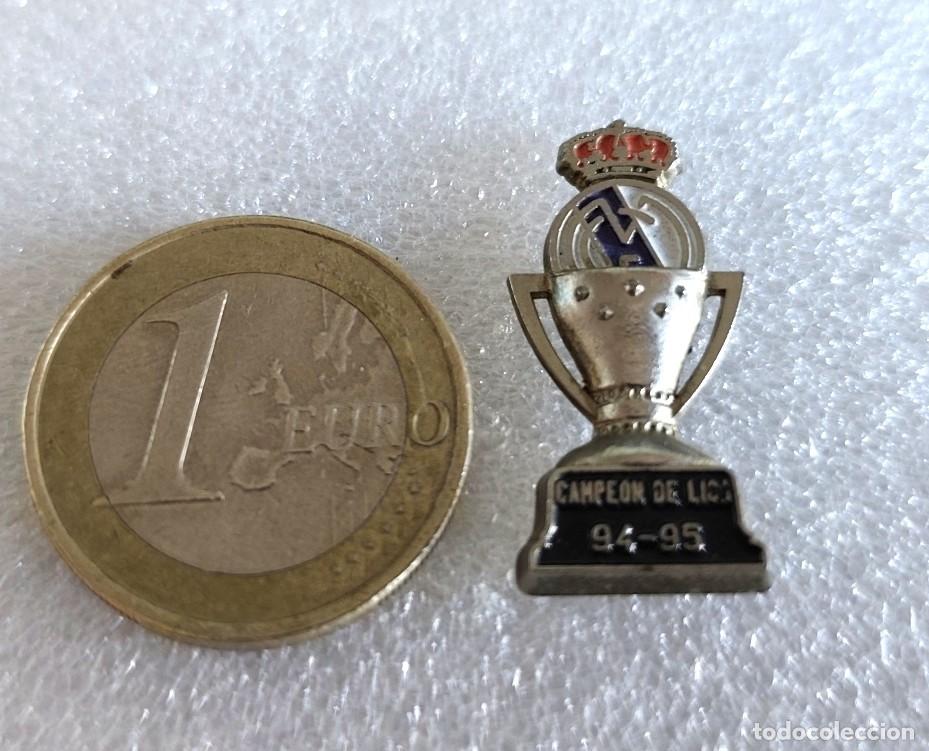 Pins de colecci&oacute;n: PIN DE DEPORTES FUTBOL- REAL MADRID CF CAMPE&Oacute;N DE LIGA 94 95 1994 1995. ESCUDO DEL EQUIPO
