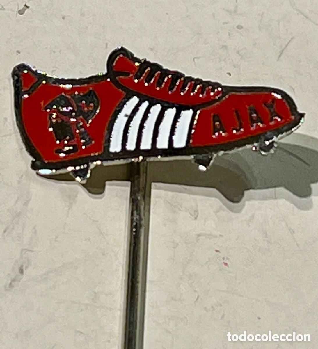 Pins de colecci&oacute;n: Pin de aguja. F&uacute;tbol. Ajax. &Aacute;msterdam. A&ntilde;os 60.