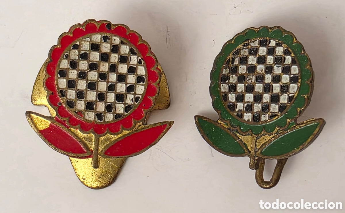 Pins de cole&ccedil;&atilde;o: 2 Insignias ojal aguja Flor Girasol Bandera a Cuadros - Meta Carrera Rallye Rally Motor