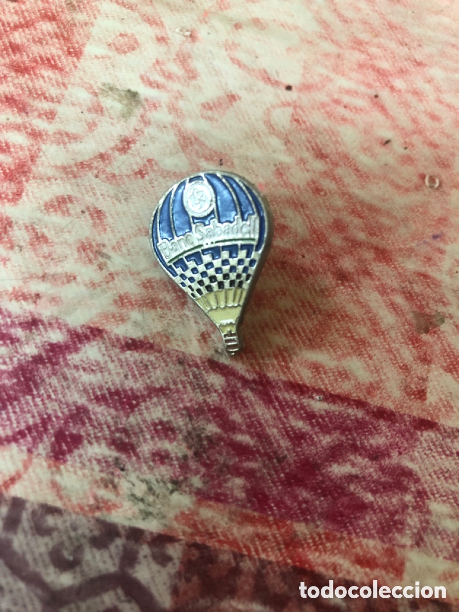 Pins de colecci&oacute;n: PIN BANCO DE SABADELL. GLOBO