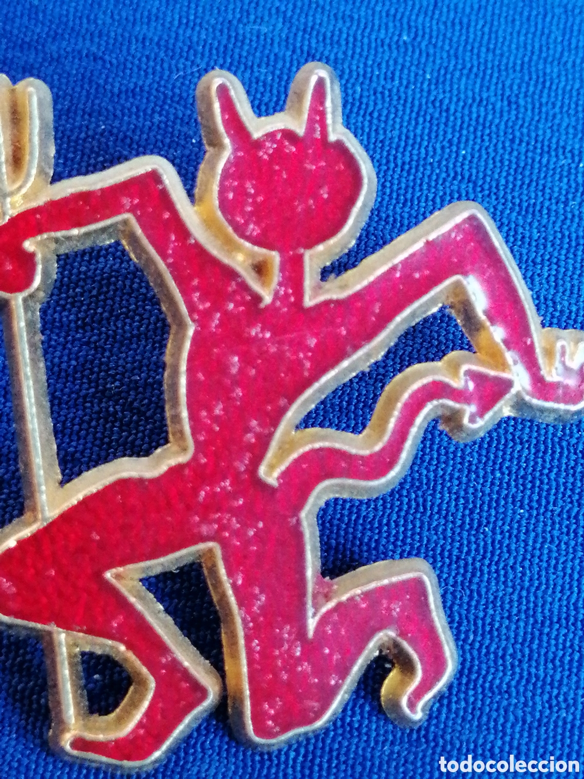 Pins de colecci&oacute;n: DEMONIO COLOR ROJO PIN - Foto 3