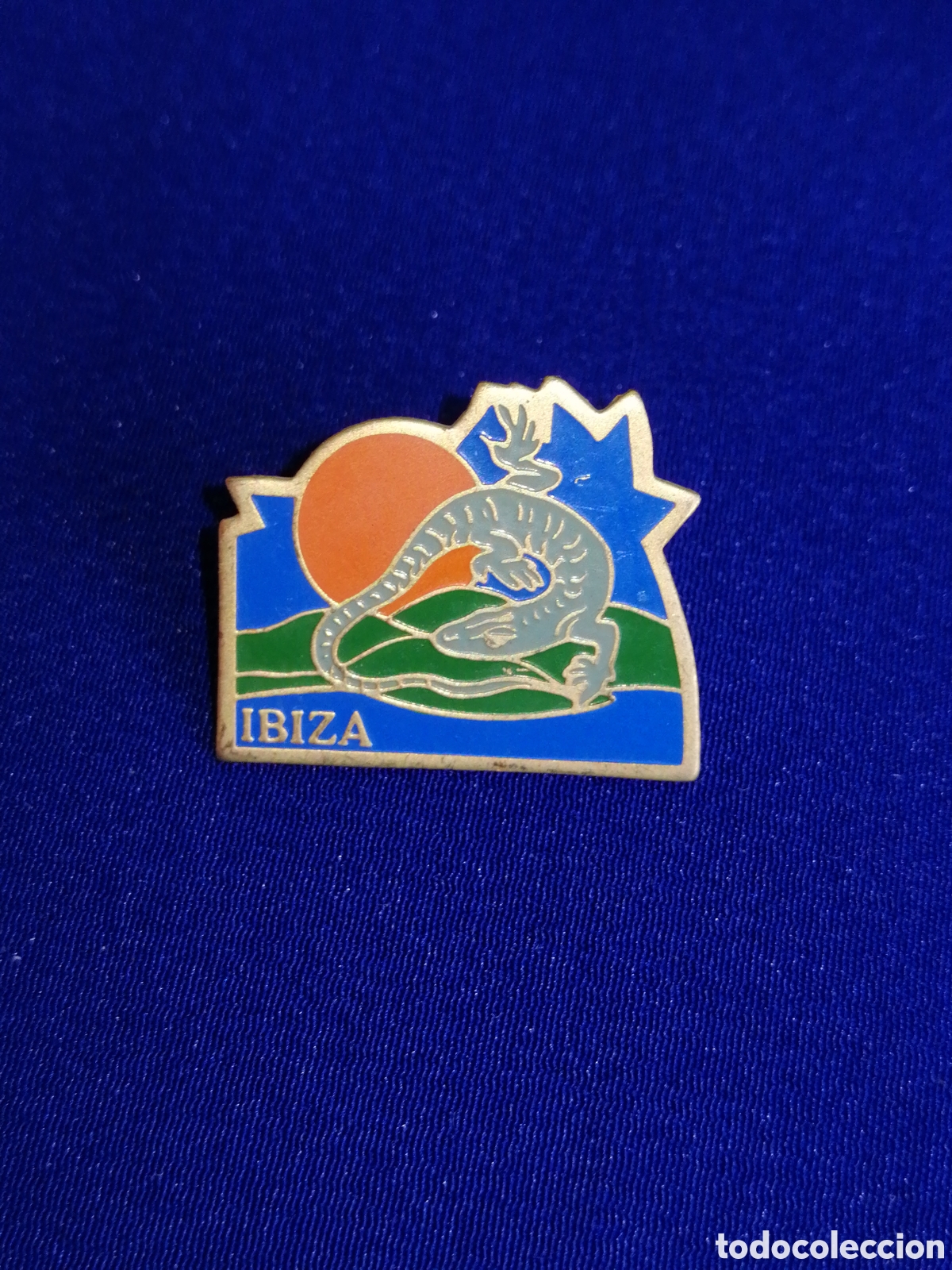 Pins de colecci&oacute;n: IBIZA MULTI COLOR PIN