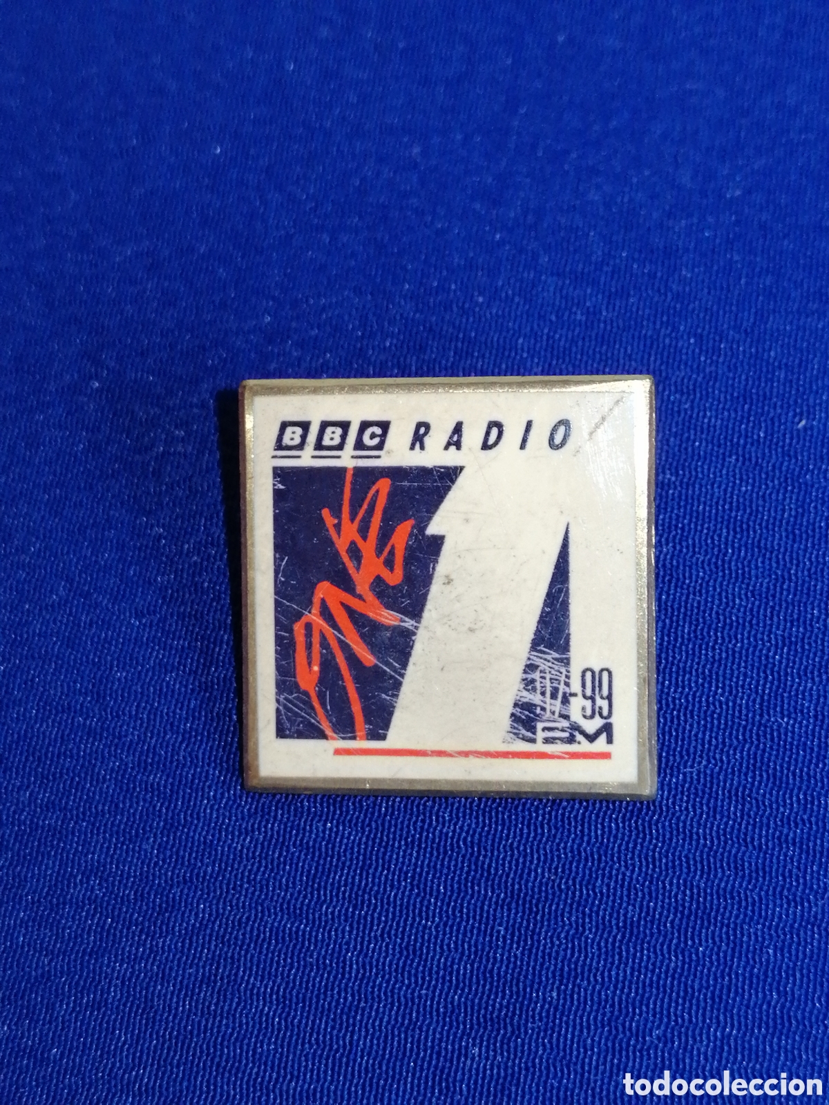 Pin's de collection: BBC RADIO 97 - 99 FM - PIN