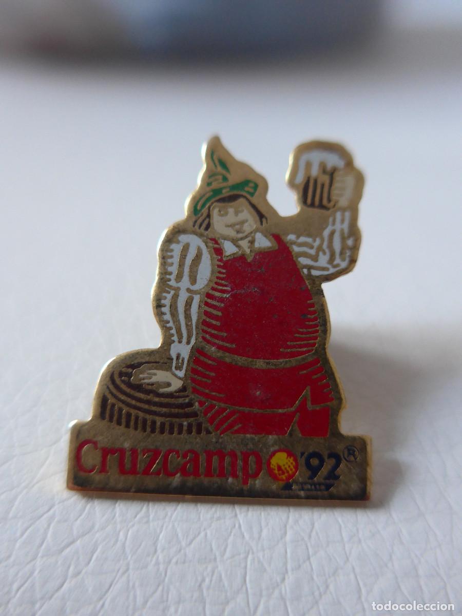 Pins de colecci&oacute;n: PIN CRUZCAMPO Y EXPO 92 DE SEVILLA