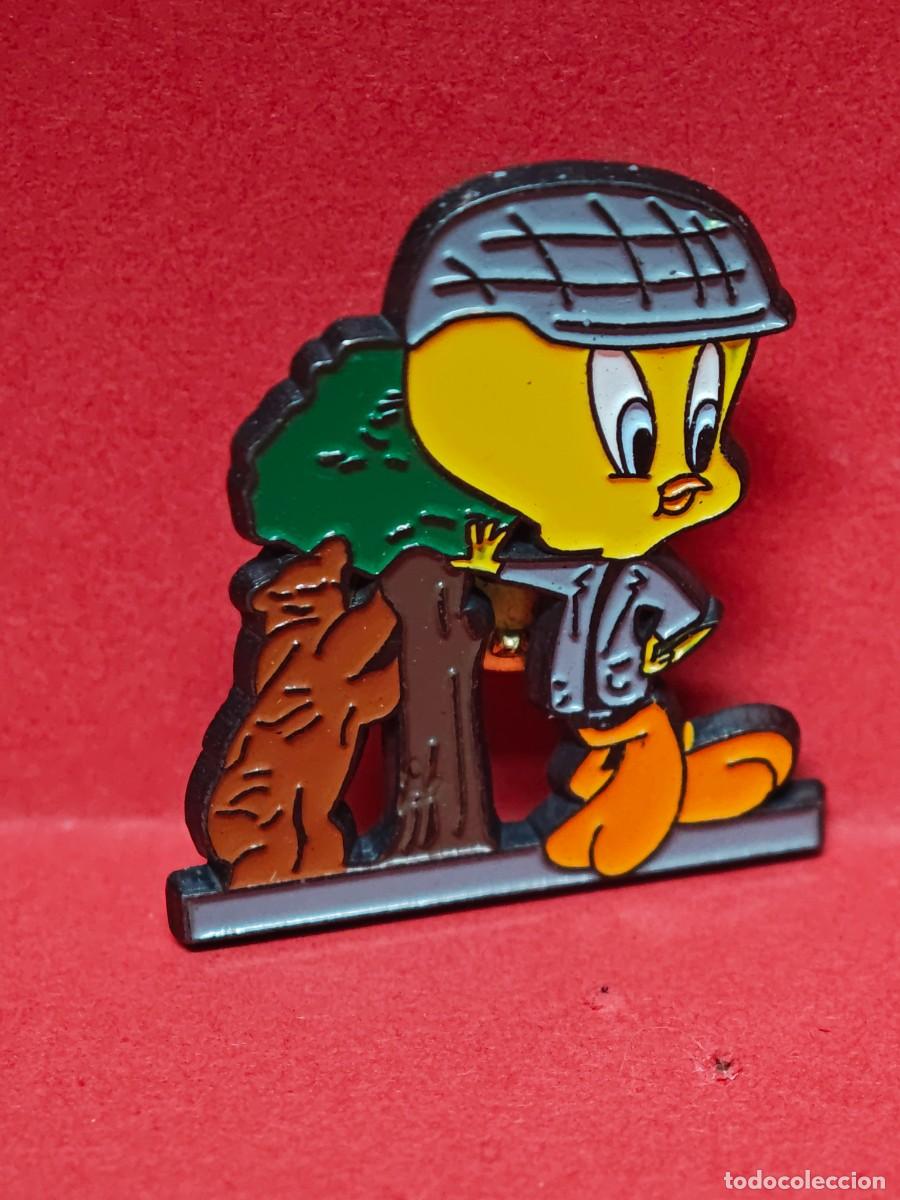 Pins de colecci&oacute;n: PIN PIOLIN CAZADOR WARNER BROS MARCA SEDESMA A&Ntilde;OS 90