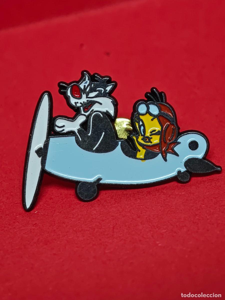 Pins de colecci&oacute;n: PIN PIOLIN Y SILVESTRE AVIONETA WARNER BROS MARCA SEDESMA A&Ntilde;OS 90