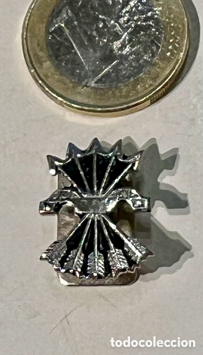 Pins de colecci&oacute;n: Pin de solapa. Falange. Numerada. Metal. A&ntilde;os 50.