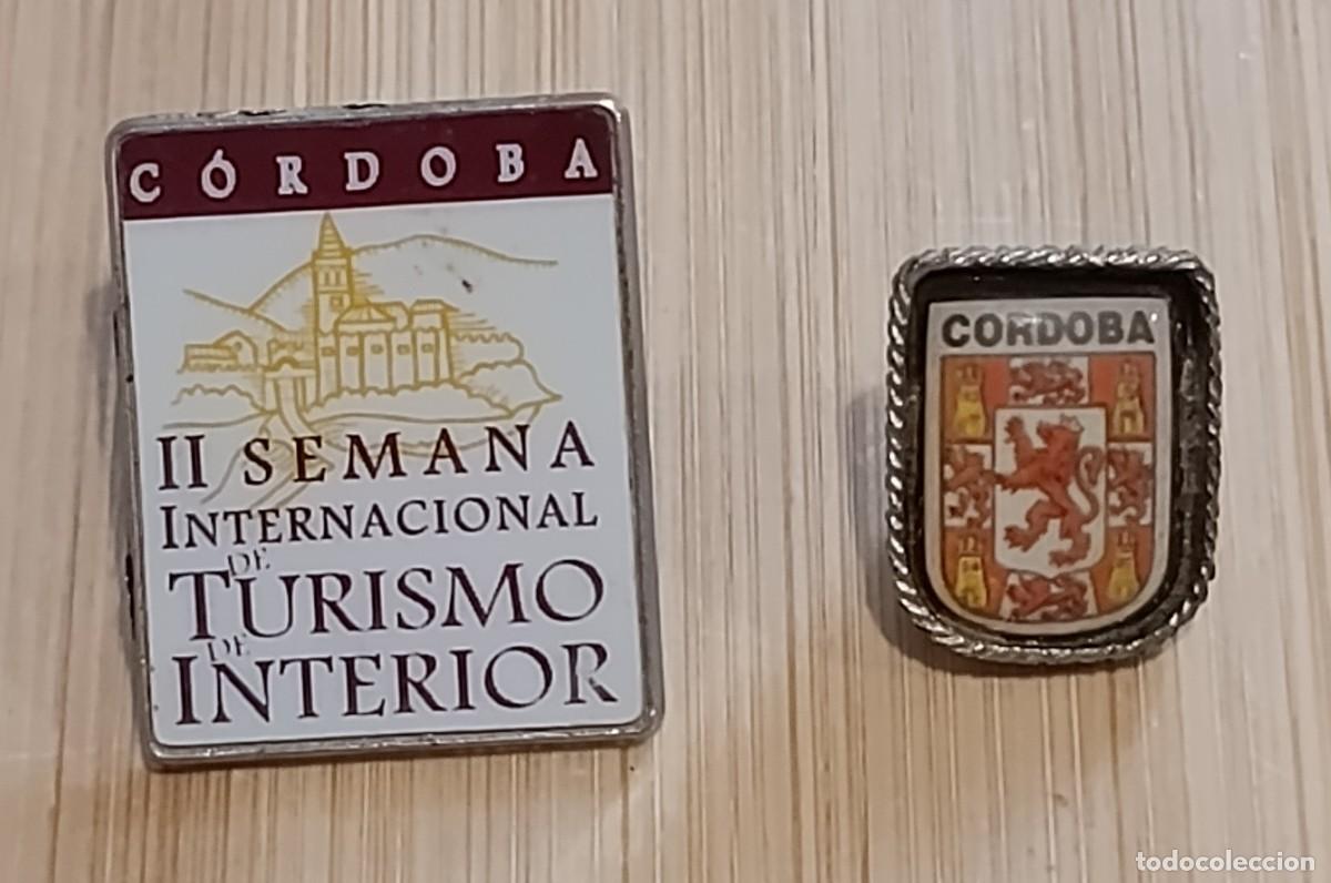 Pin's de collection: Lote 2 Pines Vintage de C&oacute;rdoba II Semana Internacional de Turismo de Interior y Escudo Her&aacute;ldico