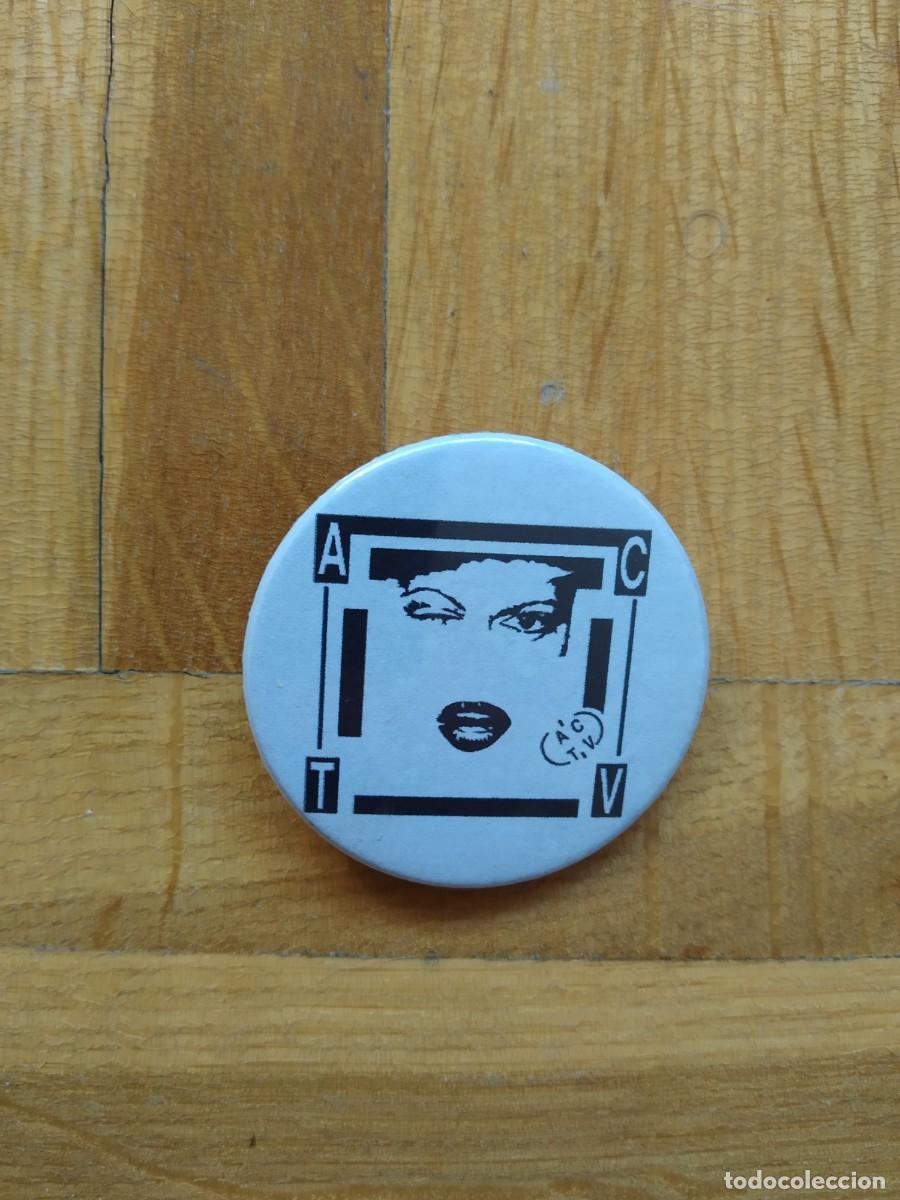 Pin's de collection: CHAPA PIN DISCOTECA ACTV VALENCIA RUTA BAKALAO DESTROY