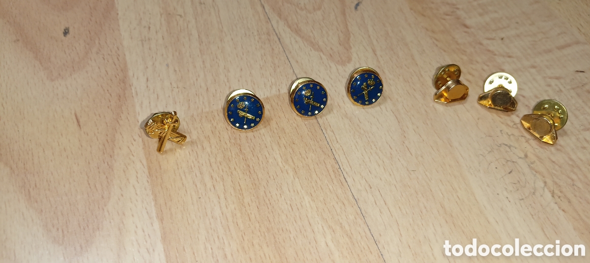 Pins de colecci&oacute;n: Lote de varios Pins . .