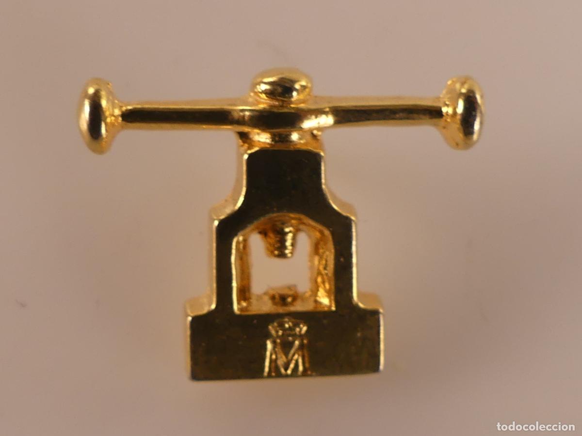 Pins de colecci&oacute;n: PIN INSIGNIA DE COLECCION - Foto 3