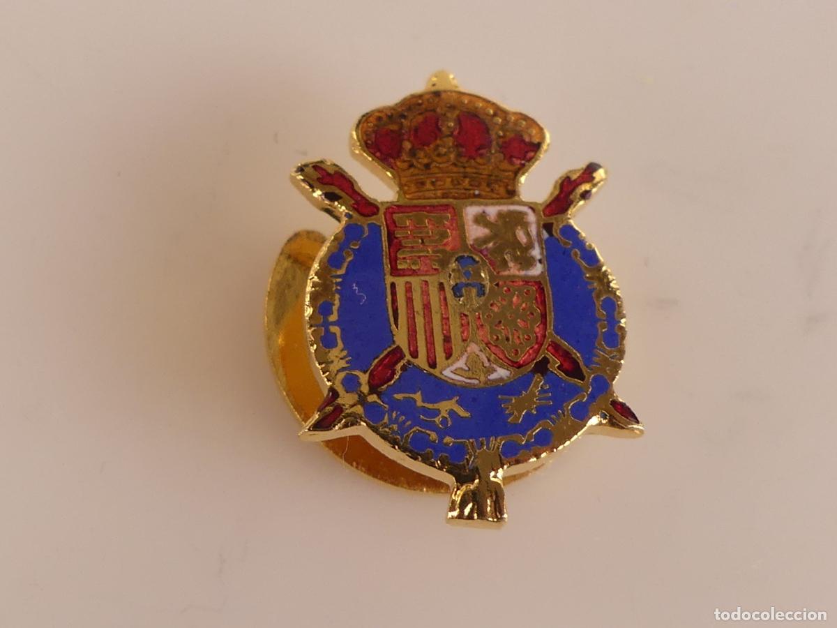 Pins de colecci&oacute;n: PIN OJAL INSIGNIA DE COLECCION
