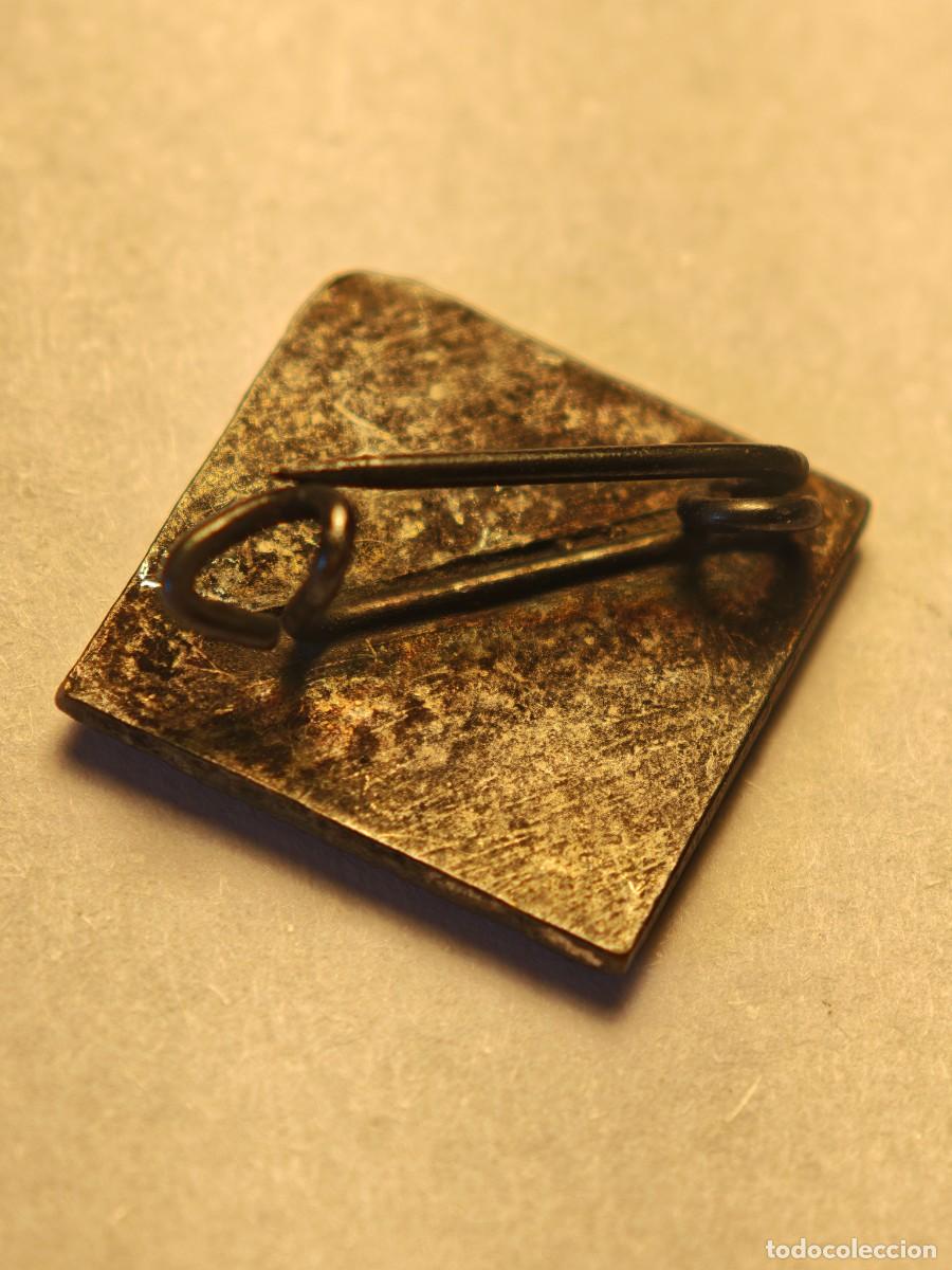 Pins de colecci&oacute;n: CONGRESO EUCARISTICO BARCELONA 1952 - Foto 2